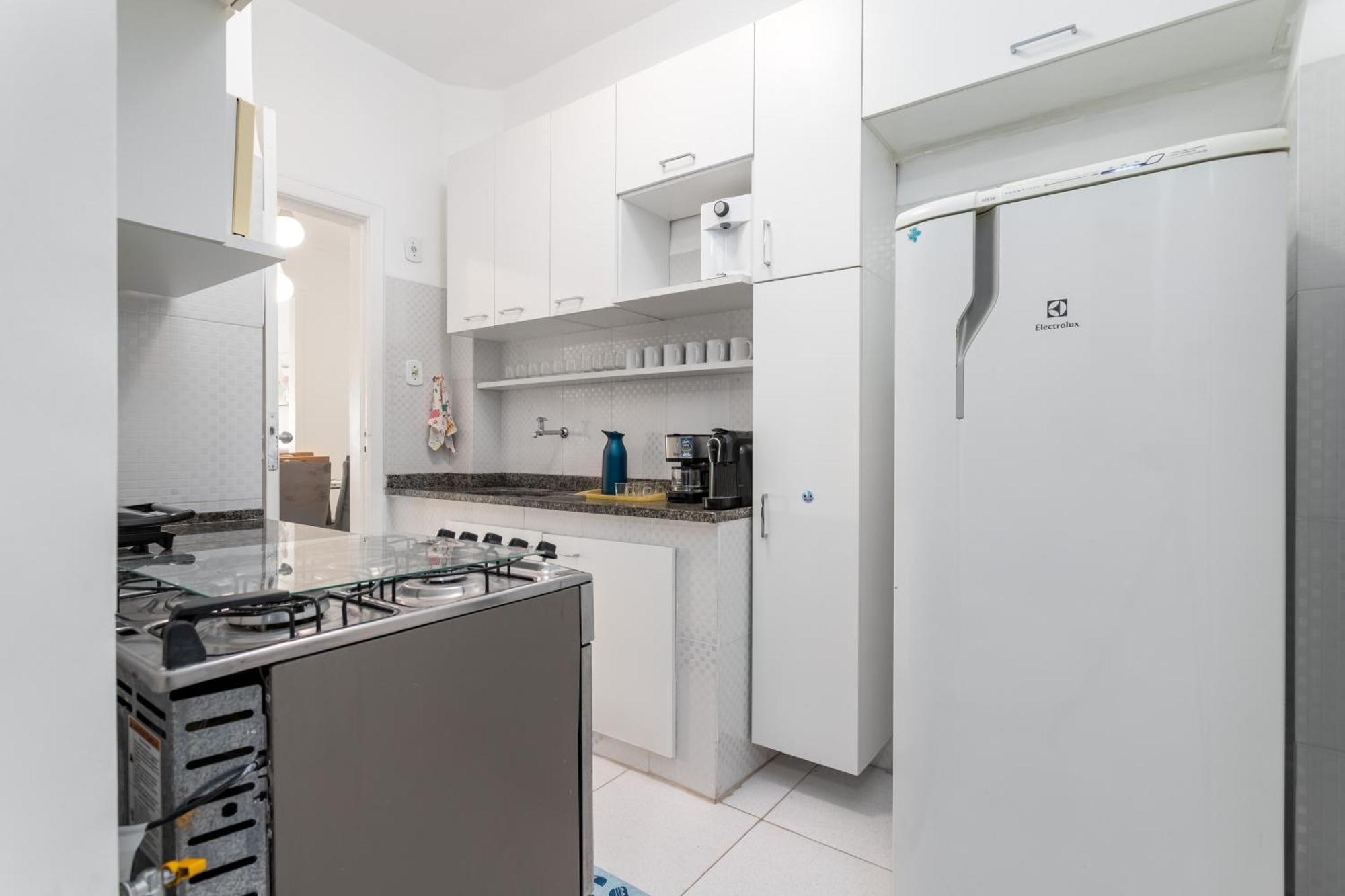 Bucolico, Lindo E Moderno - E Metro Em Copacabana Apartment