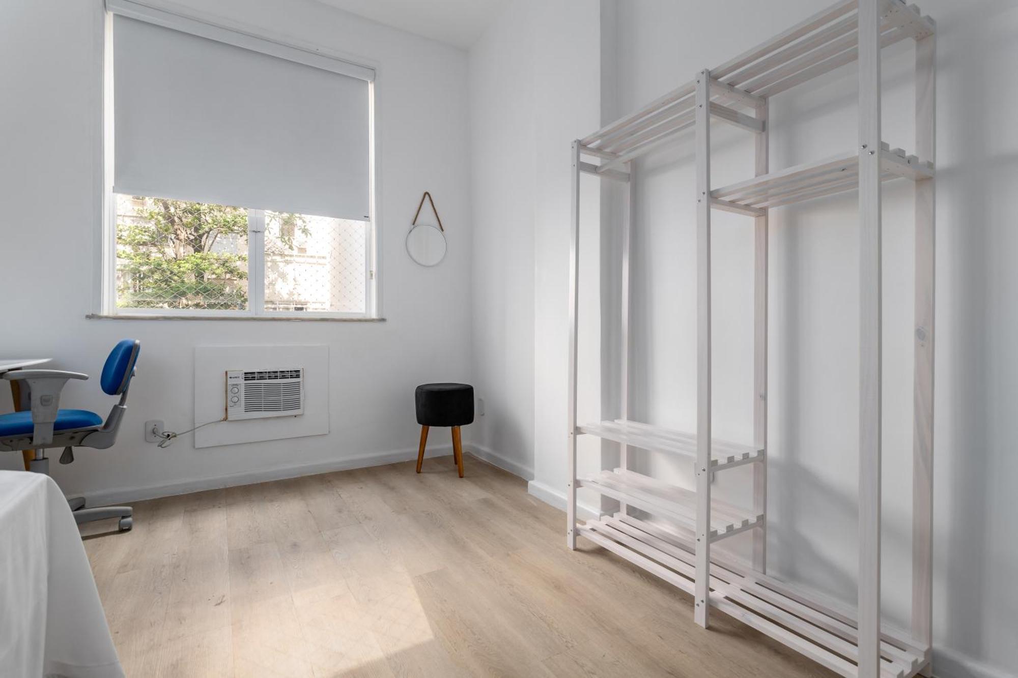 Bucolico, Lindo E Moderno - E Metro Em Copacabana Apartment *